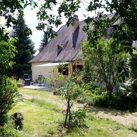 Maison Spacieuse Au Bugue Avec Jardin Et Equipements Sportifs Prázdninový dům Le Bugue